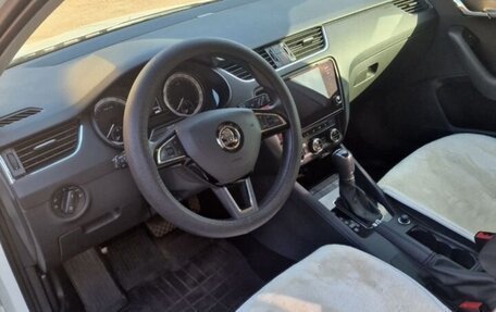 Skoda Octavia, 2020 год, 1 950 000 рублей, 9 фотография
