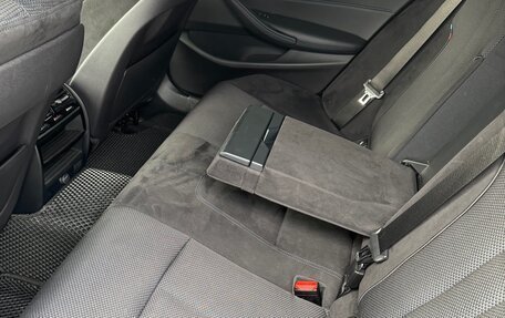 BMW 5 серия, 2018 год, 3 850 000 рублей, 6 фотография