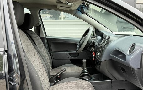 Ford Fiesta, 2007 год, 310 000 рублей, 17 фотография
