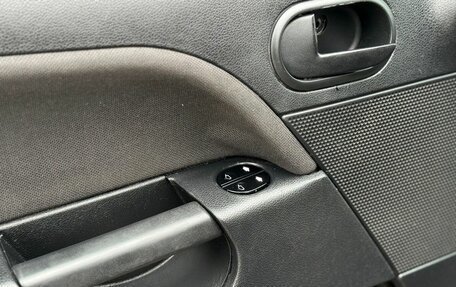 Ford Fiesta, 2007 год, 310 000 рублей, 15 фотография