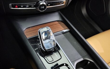 Volvo XC60 II, 2021 год, 3 050 000 рублей, 9 фотография
