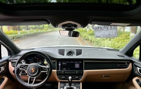 Porsche Macan I рестайлинг, 2020 год, 5 400 300 рублей, 7 фотография