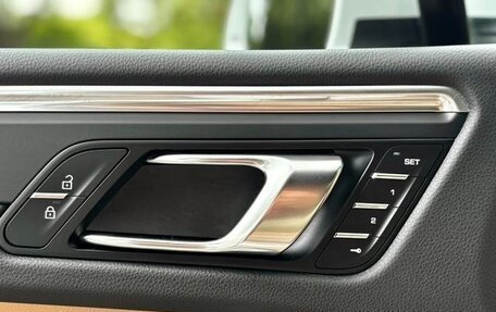 Porsche Macan I рестайлинг, 2020 год, 5 400 300 рублей, 13 фотография