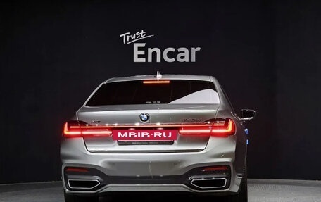 BMW 7 серия, 2021 год, 5 900 000 рублей, 4 фотография