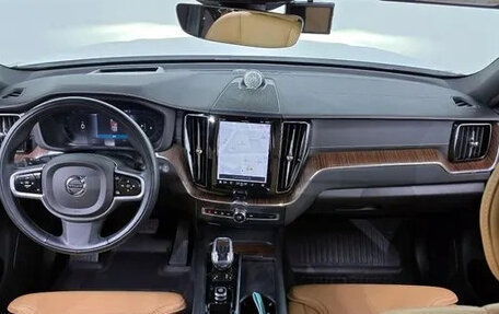 Volvo XC60 II, 2021 год, 3 960 000 рублей, 5 фотография