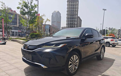 Toyota Harrier, 2022 год, 2 675 000 рублей, 1 фотография