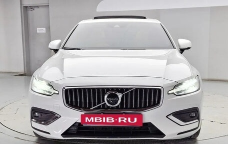 Volvo S60 III, 2021 год, 2 630 000 рублей, 2 фотография