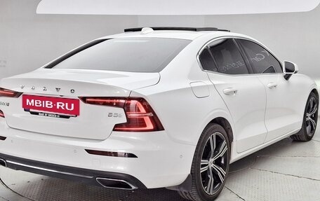 Volvo S60 III, 2021 год, 2 630 000 рублей, 3 фотография