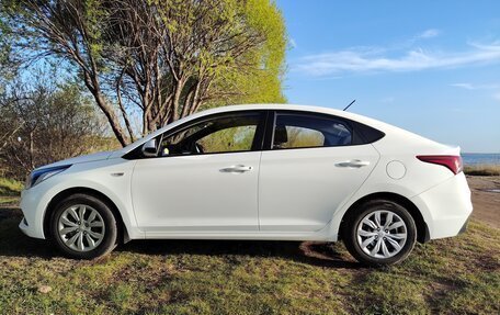 Hyundai Solaris II рестайлинг, 2017 год, 1 390 000 рублей, 7 фотография