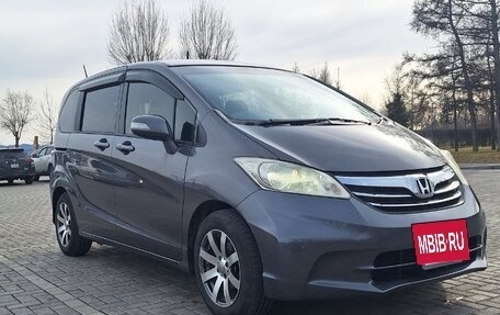 Honda Freed I, 2013 год, 1 270 000 рублей, 4 фотография