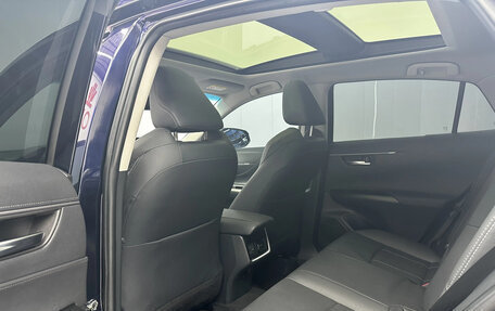 Toyota Harrier, 2022 год, 3 890 000 рублей, 5 фотография