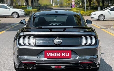 Ford Mustang VI рестайлинг, 2022 год, 2 510 013 рублей, 6 фотография