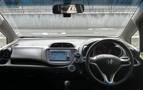 Honda Fit III, 2012 год, 690 000 рублей, 6 фотография