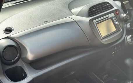 Honda Fit III, 2012 год, 690 000 рублей, 10 фотография