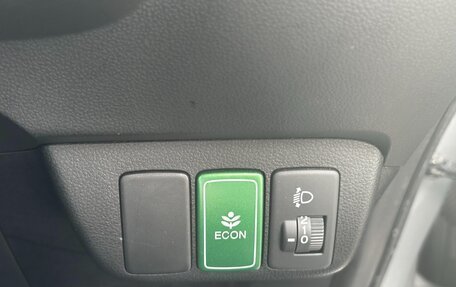 Honda Fit III, 2012 год, 690 000 рублей, 13 фотография