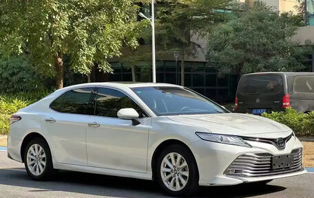 Toyota Camry, 2020 год, 1 955 000 рублей, 4 фотография