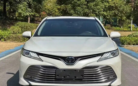 Toyota Camry, 2020 год, 1 955 000 рублей, 2 фотография