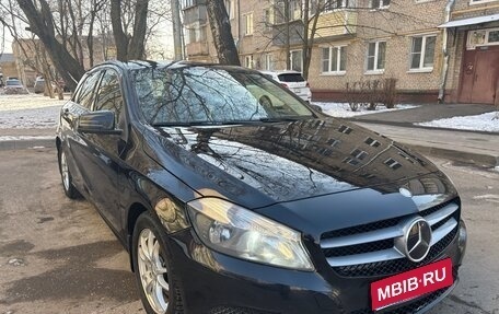 Mercedes-Benz A-Класс, 2014 год, 1 300 000 рублей, 1 фотография