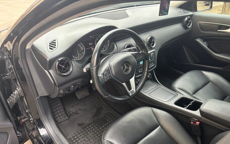 Mercedes-Benz A-Класс, 2014 год, 1 300 000 рублей, 14 фотография