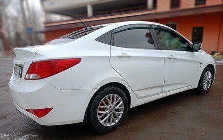 Hyundai Solaris II рестайлинг, 2016 год, 720 000 рублей, 5 фотография