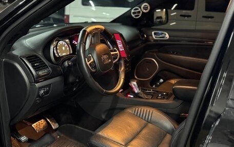 Jeep Grand Cherokee, 2018 год, 10 900 000 рублей, 5 фотография