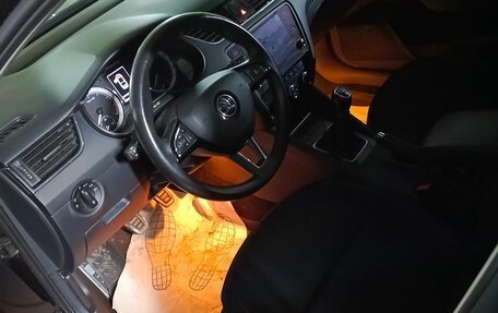 Skoda Octavia, 2018 год, 1 500 000 рублей, 13 фотография