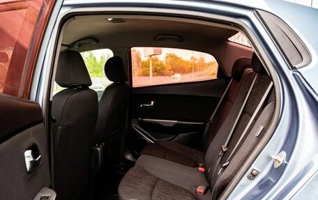 KIA Rio III рестайлинг, 2013 год, 900 000 рублей, 14 фотография