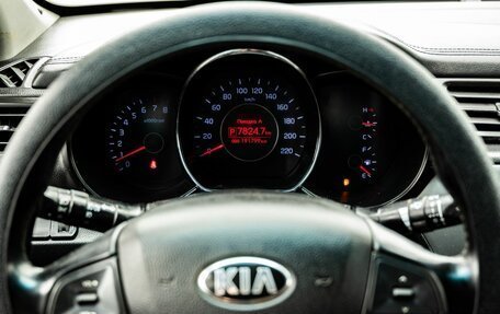 KIA Rio III рестайлинг, 2013 год, 900 000 рублей, 16 фотография