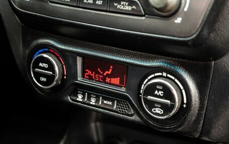 KIA Rio III рестайлинг, 2013 год, 900 000 рублей, 22 фотография
