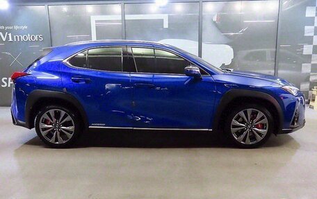 Lexus UX I, 2020 год, 2 650 000 рублей, 5 фотография