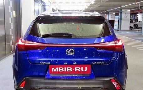 Lexus UX I, 2020 год, 2 650 000 рублей, 4 фотография