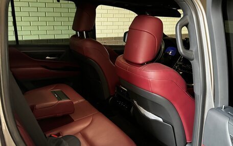 Lexus LX, 2023 год, 11 000 000 рублей, 5 фотография