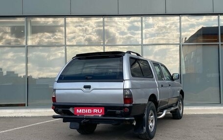 Mitsubishi L200 III рестайлинг, 2003 год, 499 000 рублей, 4 фотография