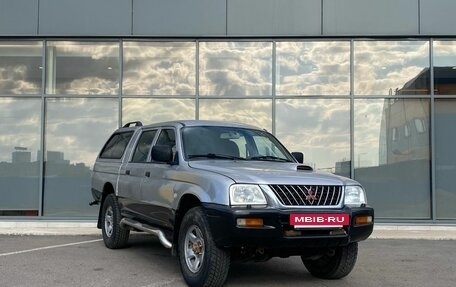 Mitsubishi L200 III рестайлинг, 2003 год, 499 000 рублей, 2 фотография
