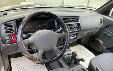 Mitsubishi L200 III рестайлинг, 2003 год, 499 000 рублей, 8 фотография