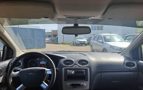 Ford Focus II рестайлинг, 2008 год, 389 000 рублей, 17 фотография