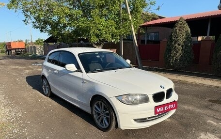 BMW 1 серия, 2011 год, 950 000 рублей, 4 фотография