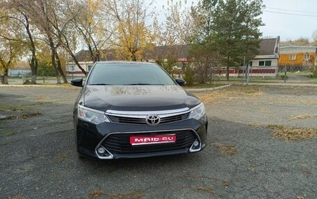 Toyota Camry, 2017 год, 2 400 000 рублей, 1 фотография