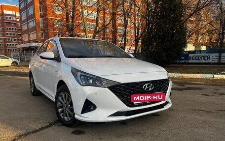 Hyundai Solaris II рестайлинг, 2021 год, 1 630 000 рублей, 6 фотография