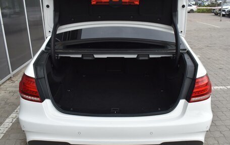 Mercedes-Benz E-Класс, 2015 год, 2 300 000 рублей, 17 фотография