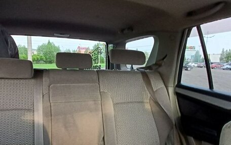 Toyota Hilux Surf IV, 2005 год, 2 500 000 рублей, 8 фотография