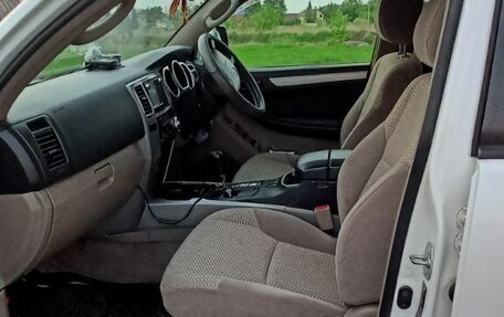 Toyota Hilux Surf IV, 2005 год, 2 500 000 рублей, 11 фотография