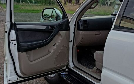 Toyota Hilux Surf IV, 2005 год, 2 500 000 рублей, 25 фотография