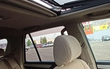 Toyota Hilux Surf IV, 2005 год, 2 500 000 рублей, 26 фотография