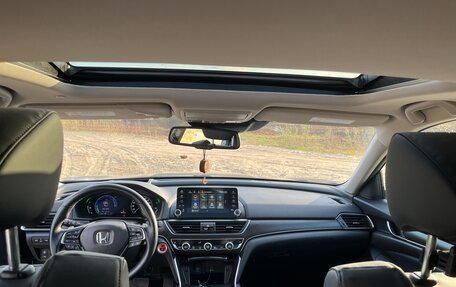 Honda Accord IX рестайлинг, 2018 год, 2 790 000 рублей, 11 фотография