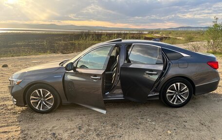 Honda Accord IX рестайлинг, 2018 год, 2 790 000 рублей, 13 фотография
