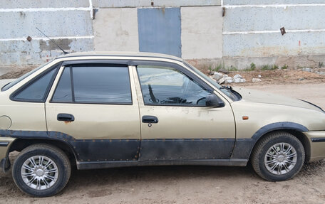 Daewoo Nexia I рестайлинг, 2007 год, 100 000 рублей, 2 фотография