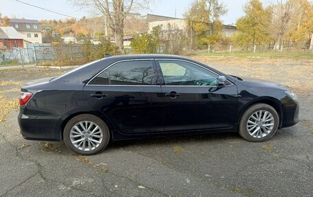 Toyota Camry, 2017 год, 2 400 000 рублей, 3 фотография