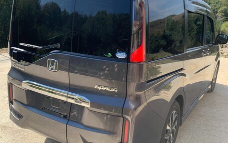 Honda Stepwgn IV, 2020 год, 2 850 000 рублей, 5 фотография