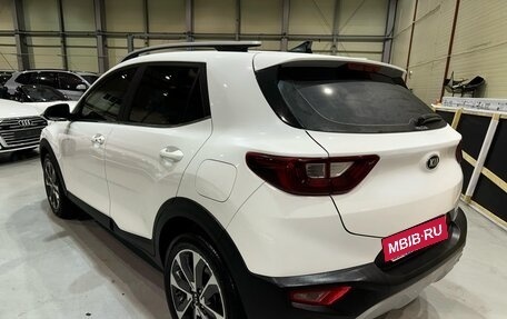 KIA Stonic, 2020 год, 1 400 000 рублей, 4 фотография